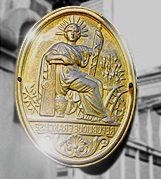 De la publicité au RCS d'une donation-partage de parts sociales à travers le dépôt des statuts modifiés ou de la responsabilité d'un notaire (Cass. 1re civ., 6 oct. 2011) De la publicité au RCS d'une donation-partage de parts sociales à travers le dépôt des statuts modifiés ou de la responsabilité d'un notaire (Cass. 1re civ., 6 oct. 2011)