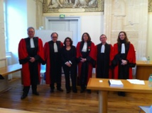 Soutenance de thèse de Valérie Debrut à Poitiers pour sa recherche sur "le banquier actionnaire" Soutenance de thèse de Valérie Debrut à Poitiers pour sa recherche sur "le banquier actionnaire"