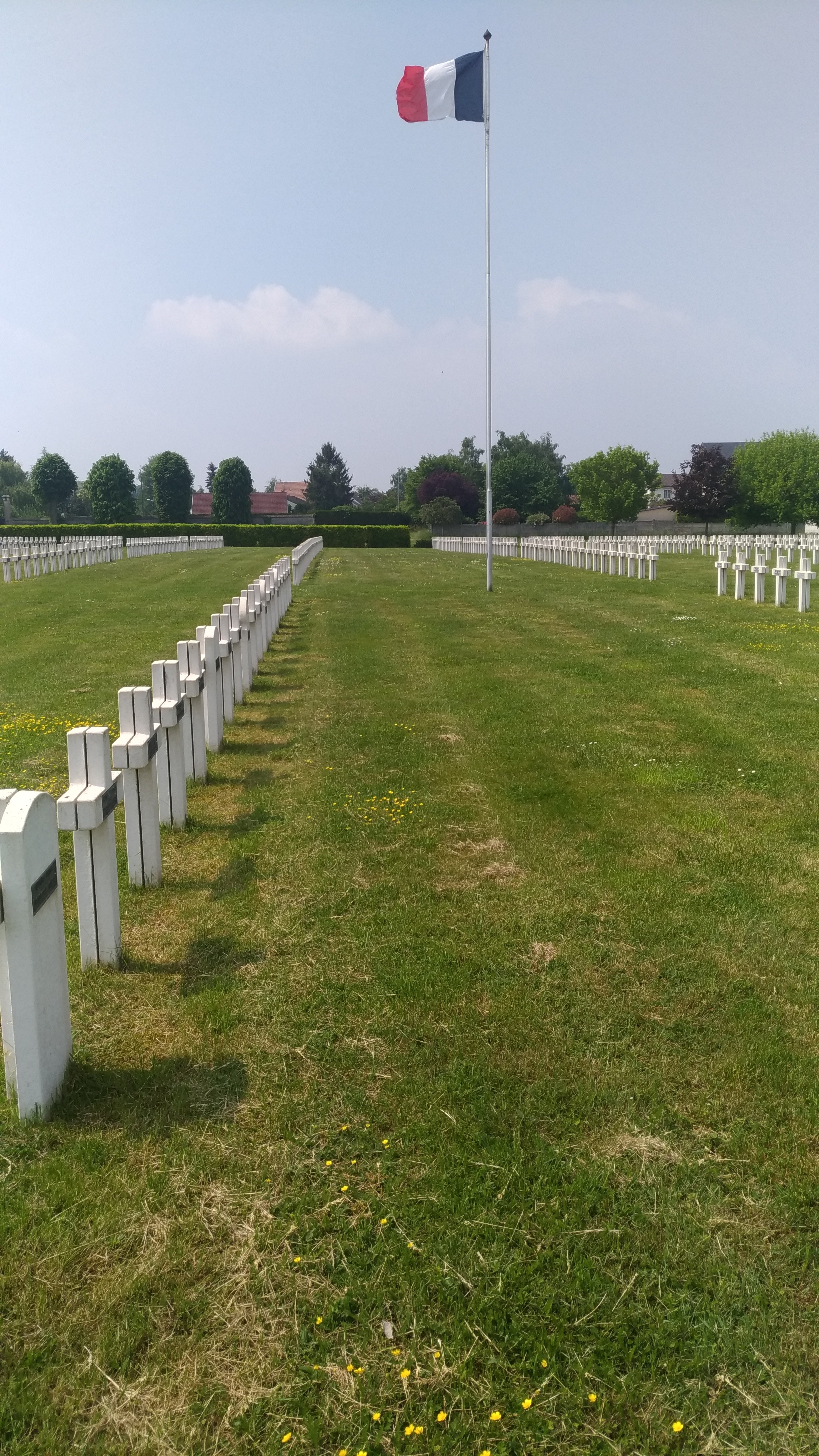 Les croix aux prénoms (Commémoration Guerre de 14-18) Les croix aux prénoms (Commémoration Guerre de 14-18)