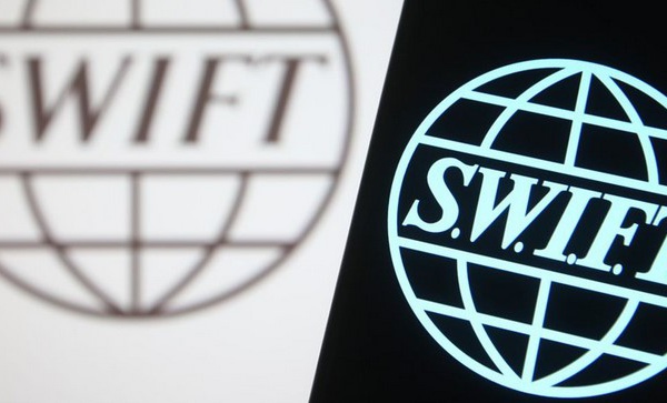 SWIFT : quand la Guerre et l'UE mettent le Système au centre du monde ! Un brin de Droit du numérique...
