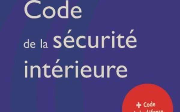 Justification de la compétence professionnelle des salariés du secteur de la sécurité par l'expérience dans un service de sécurité d'entreprise (Cass. com. 19 mars 2014)