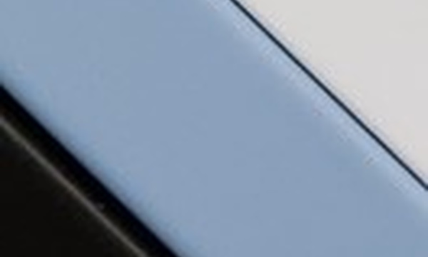 Le titre transférable électronique (TTE, L. 13 juin 2024) a été précisé au plan numérique (D. 12 août 2026) : une nouvelle vie pour la lettre de change, le billet à ordre, le Dailly désormais dématérialisables.