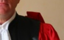 Sur les plateaux beaucoup font les malins en s'improvisant commentateur du droit pénal, mais un président de la République en prison a déjà tout changé.